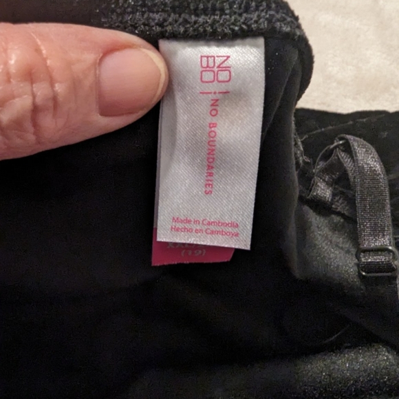 ✨3/$15✨ No Boundaries Women's Tank Top - Picture 9 of 9